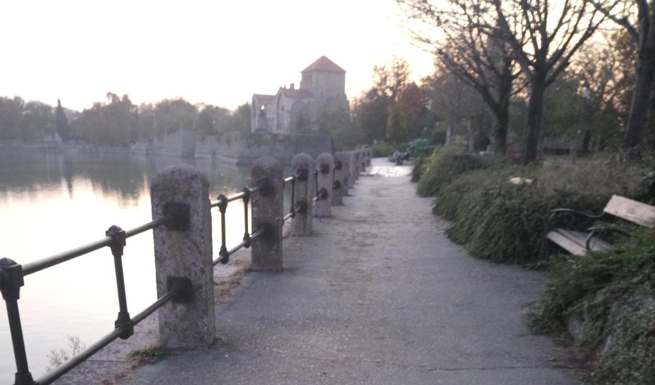 Panzio Tata住宿加早餐旅馆 外观 照片
